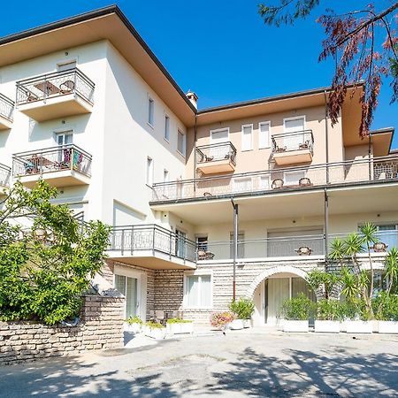 Residenza Panorama Aparthotel Costermano Kültér fotó